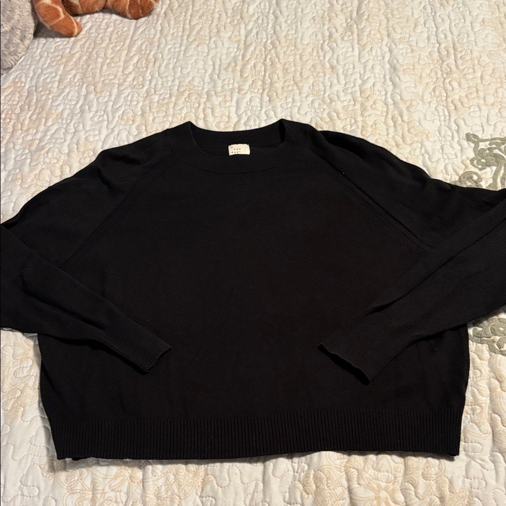 a new day Women’s Black Crewneck Sweater Size Large